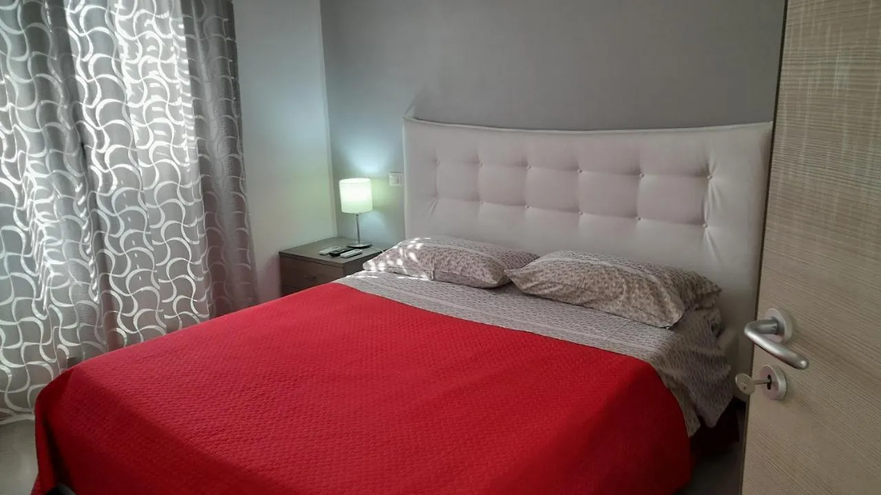 تيراسيني I Faraglioni Comfort Rooms فندق مبيت وإفطار