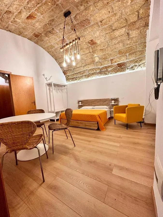 فندق مبيت وإفطار تيراسيني I Faraglioni Comfort Rooms