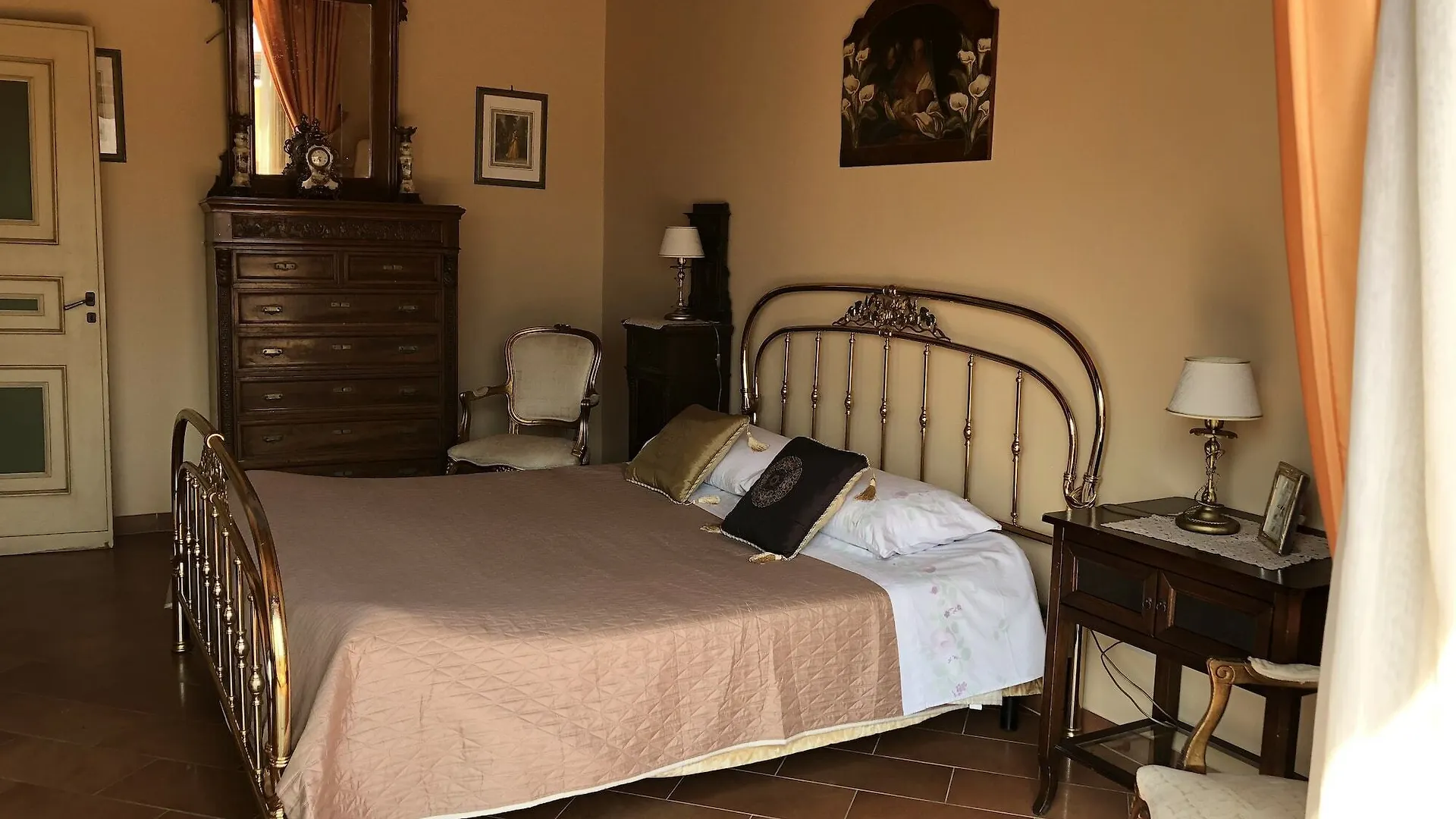 تيراسيني I Faraglioni Comfort Rooms 2*,